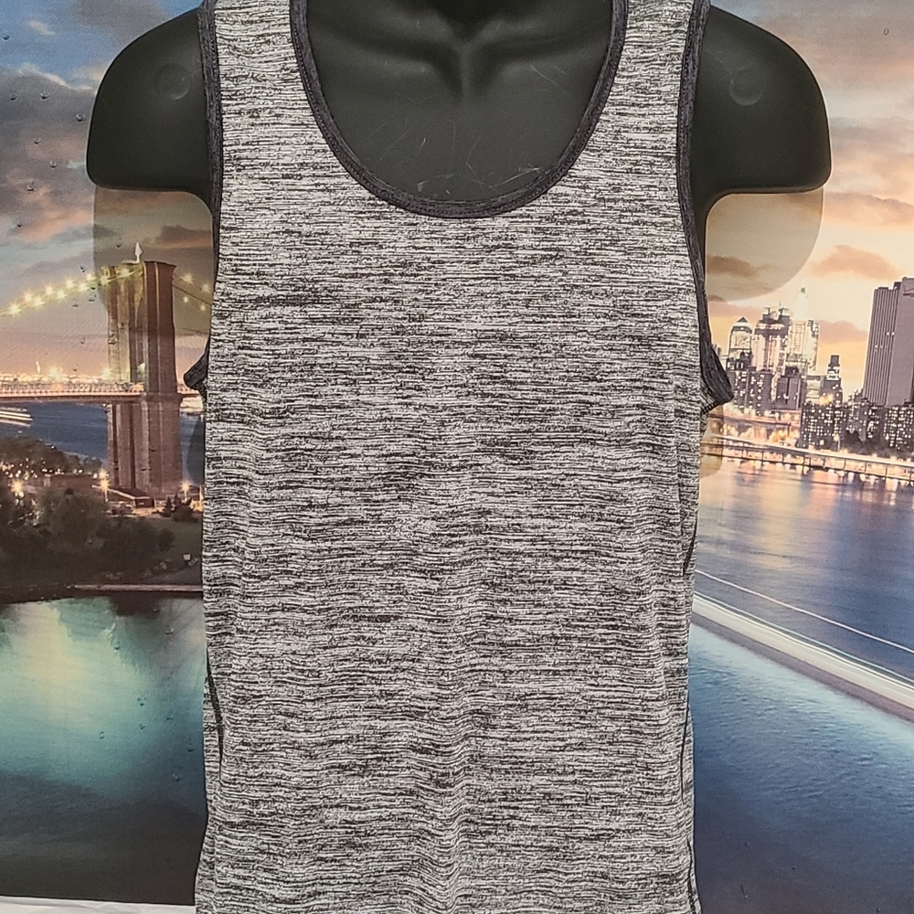 UniPro Tank Top - Picture 2 of 5